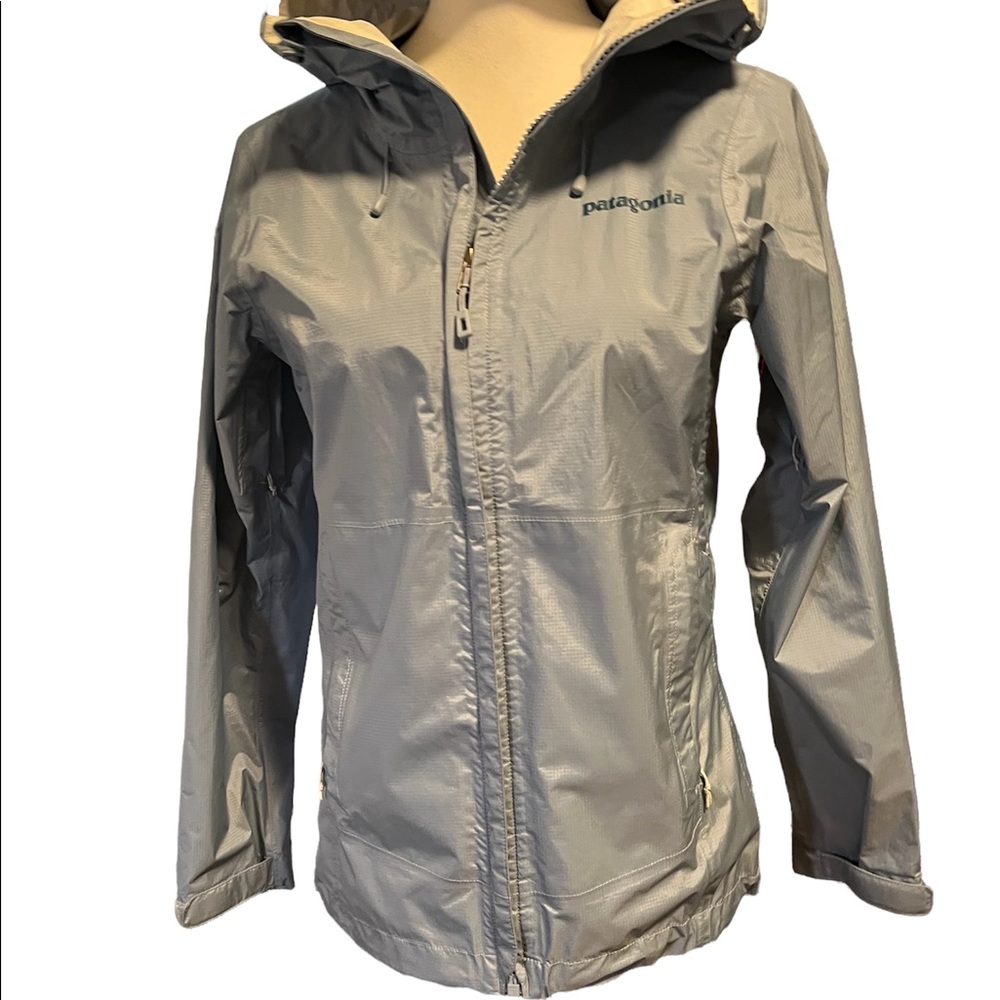 PATAGONIA Lightweight Blue Raincoat  Hoodie